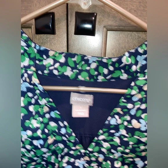 nwot women chicos green blue tan speckled long sleeve vneck dress blouse shirt 1 - Picture 2 of 5